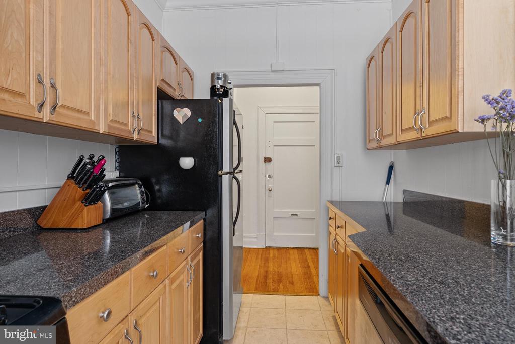 1526 17TH STREET NW Unit: 115