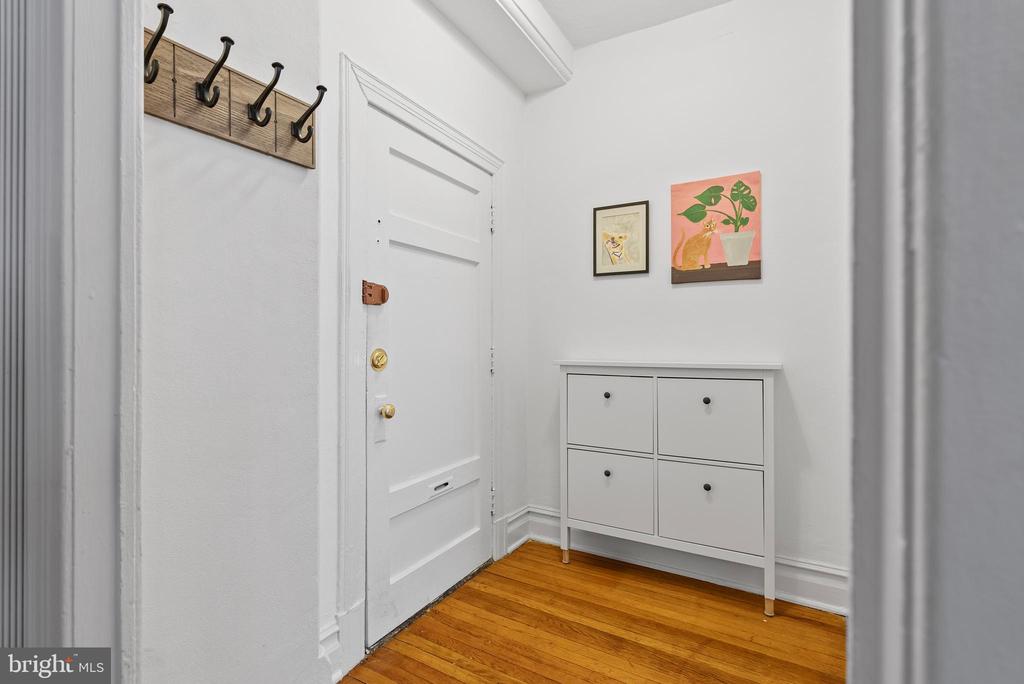 1526 17TH STREET NW Unit: 115