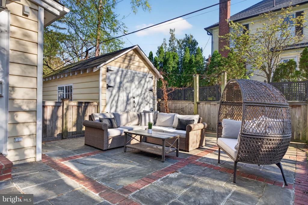 3804 KANAWHA STREET NW
