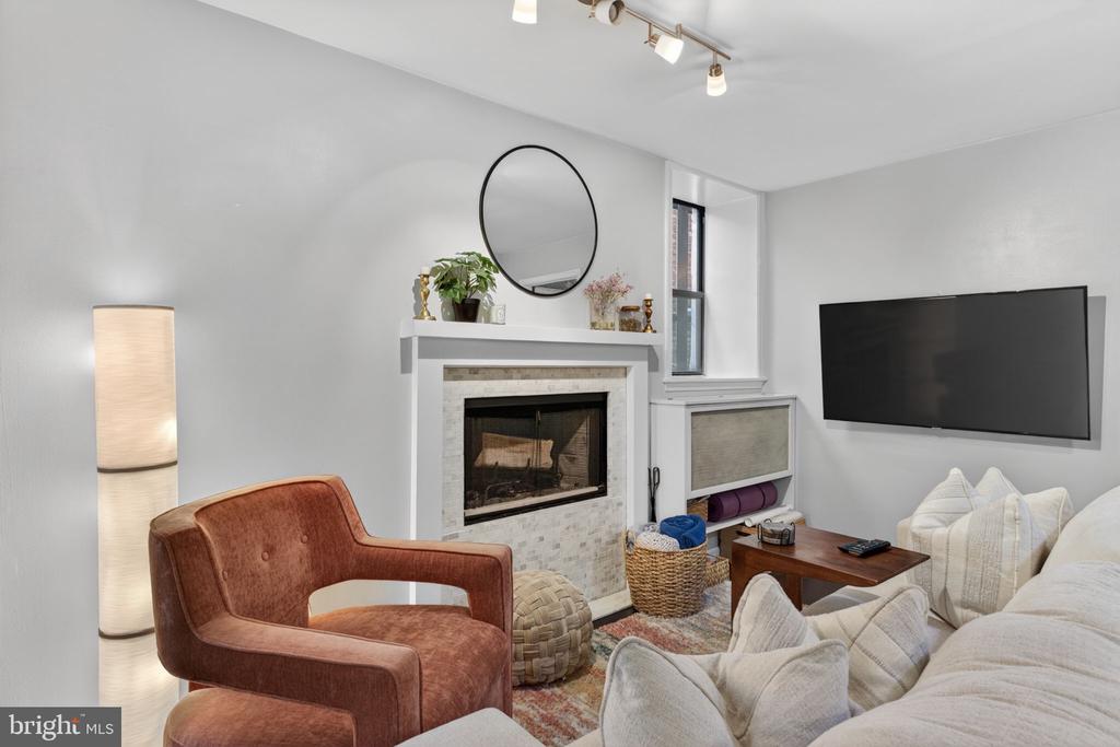 2145 CALIFORNIA STREET NW Unit: 108