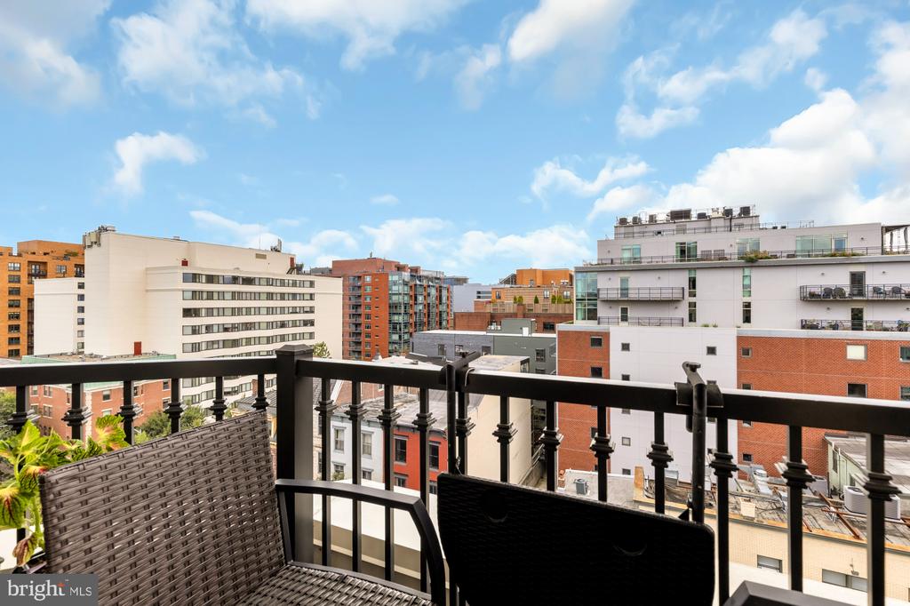 1011 M STREET NW Unit: 703