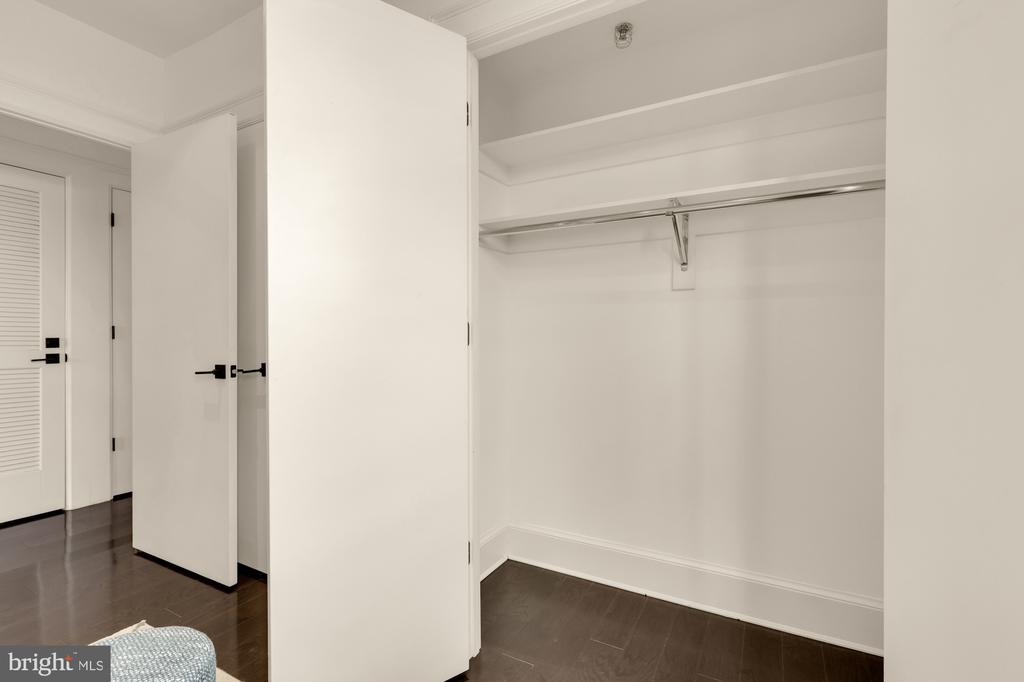 1011 M STREET NW Unit: 703