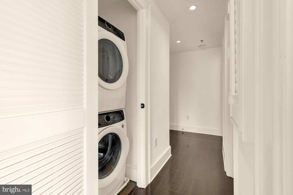 1011 M STREET NW Unit: 703