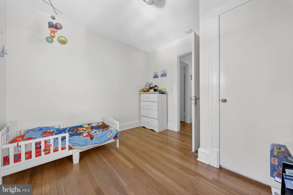 3606 JOCELYN STREET NW