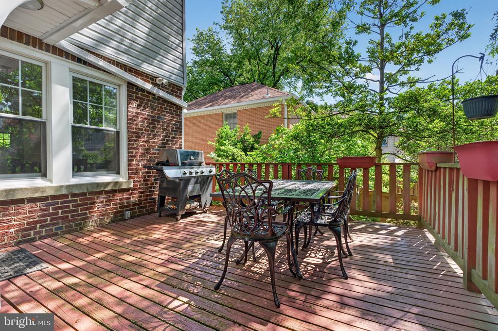 3606 JOCELYN STREET NW