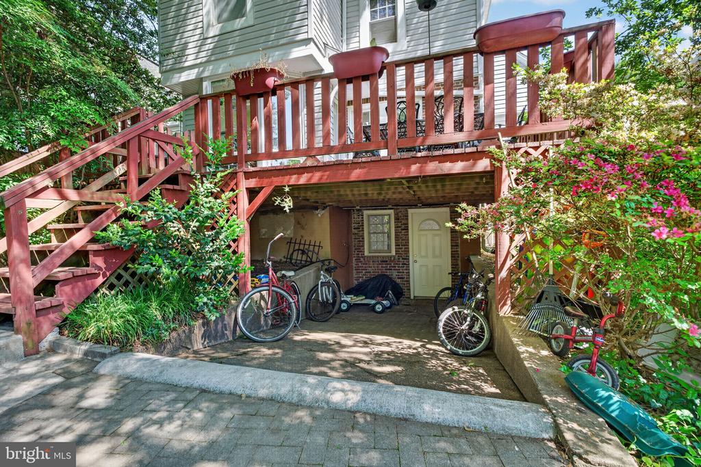 3606 JOCELYN STREET NW