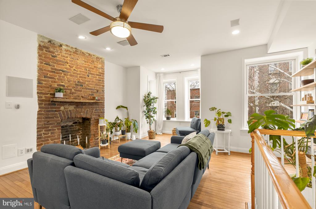 1017 MONROE STREET NW Unit: #2