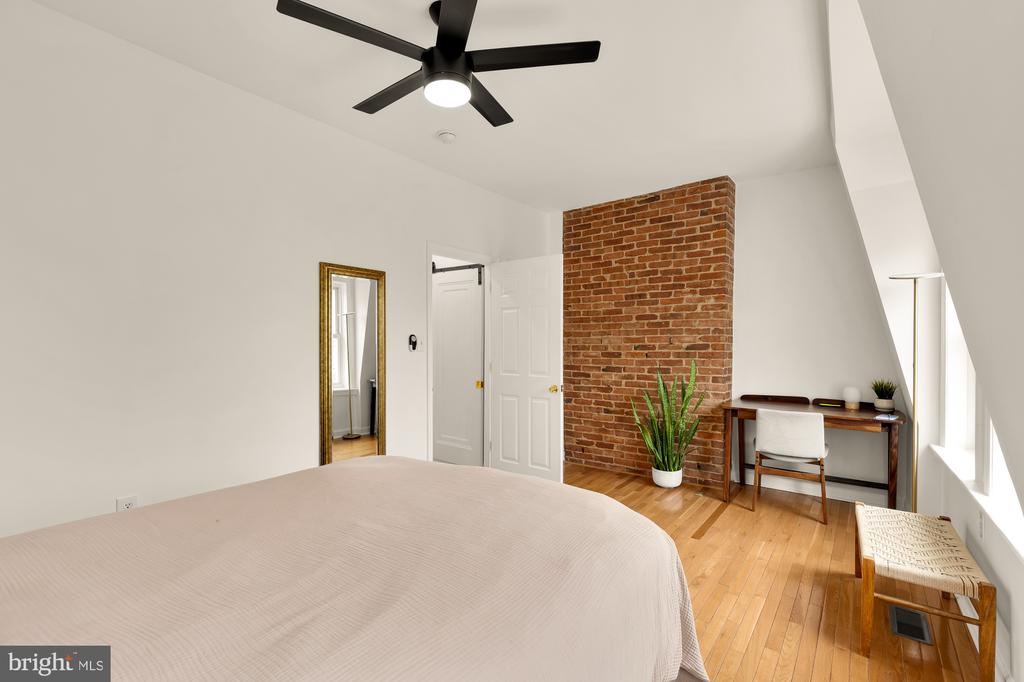 1017 MONROE STREET NW Unit: #2