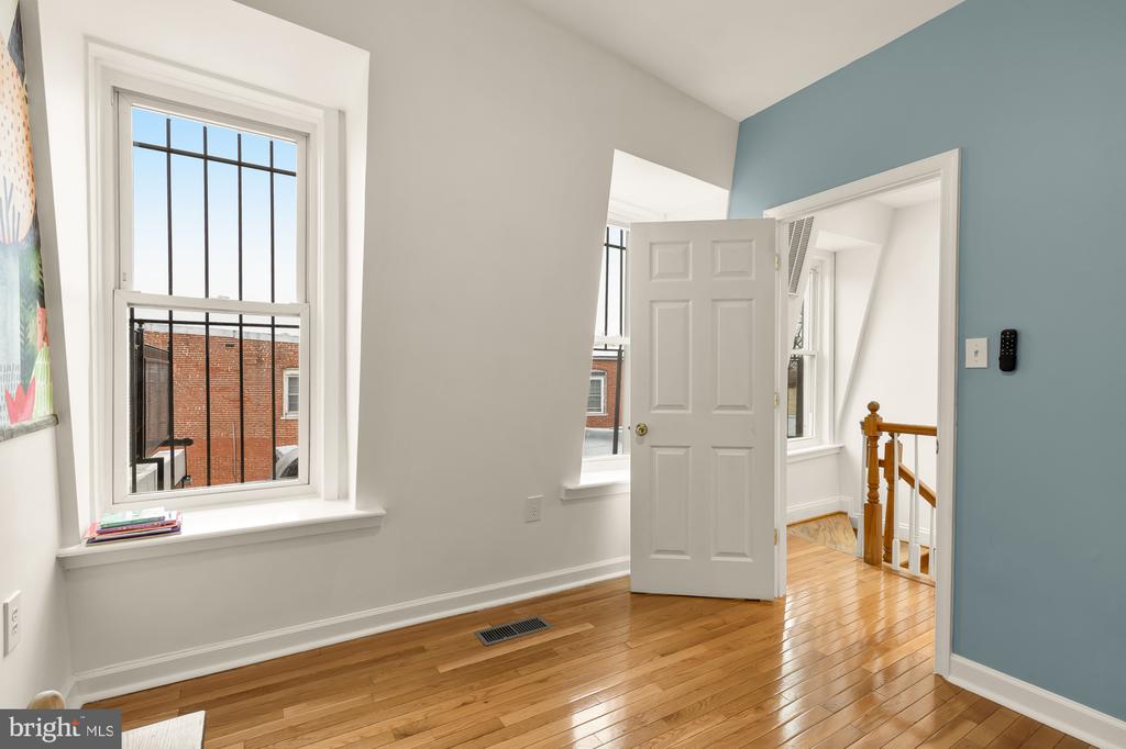 1017 MONROE STREET NW Unit: #2