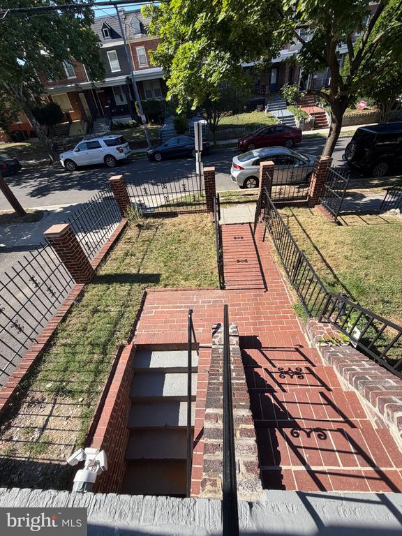 413 INGRAHAM STREET NW Unit: 1