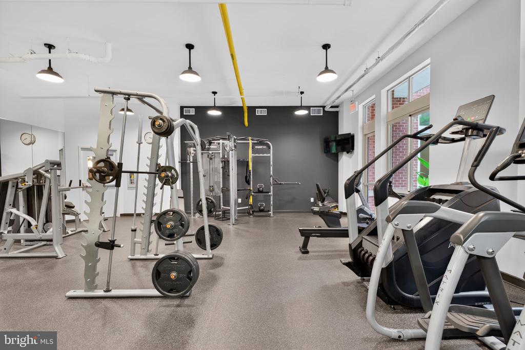 1000 NEW JERSEY AVENUE SE Unit: 1113