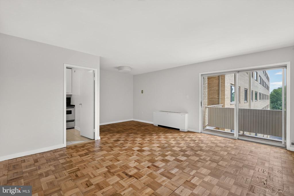 4600 CONNECTICUT AVENUE NW Unit: 717