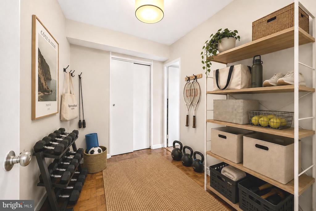 4600 CONNECTICUT AVENUE NW Unit: 717