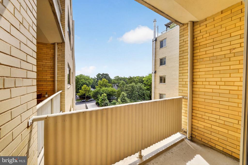 4600 CONNECTICUT AVENUE NW Unit: 717