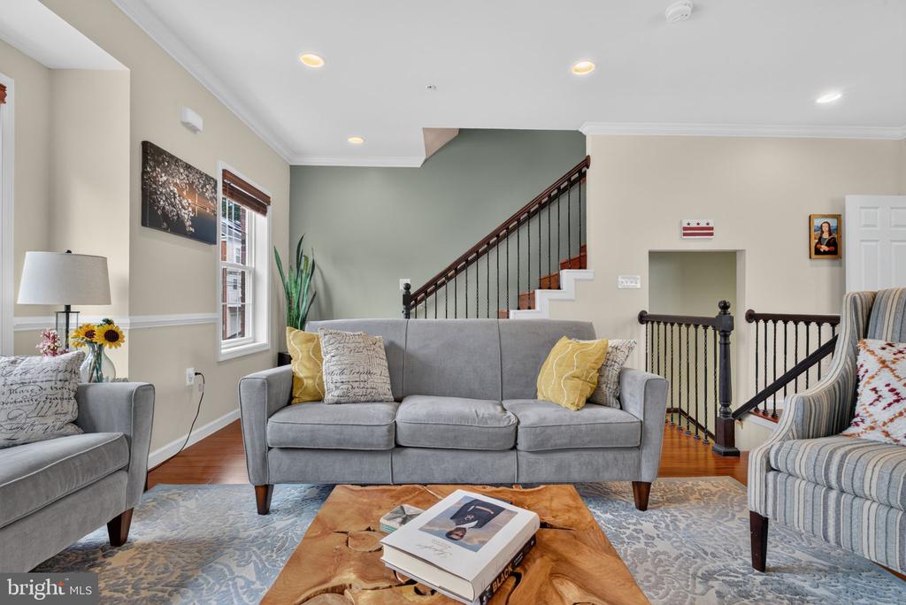 4292 S SOUTH CAPITOL TERRACE SW