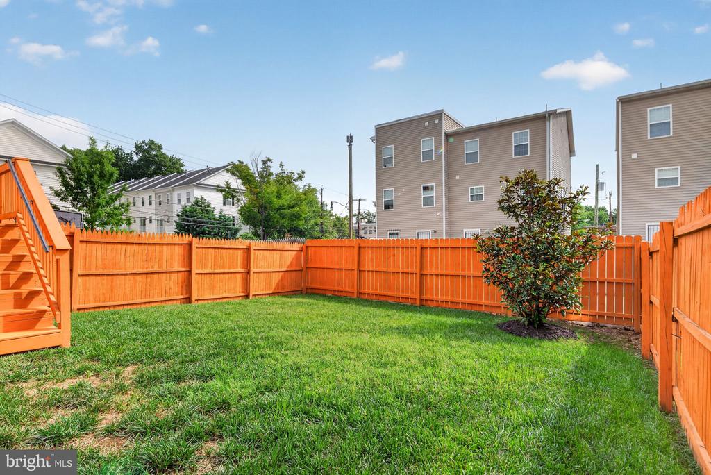 4292 S SOUTH CAPITOL TERRACE SW