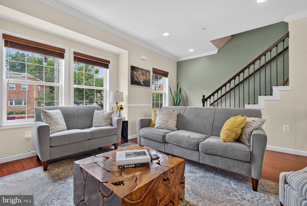4292 S SOUTH CAPITOL TERRACE SW