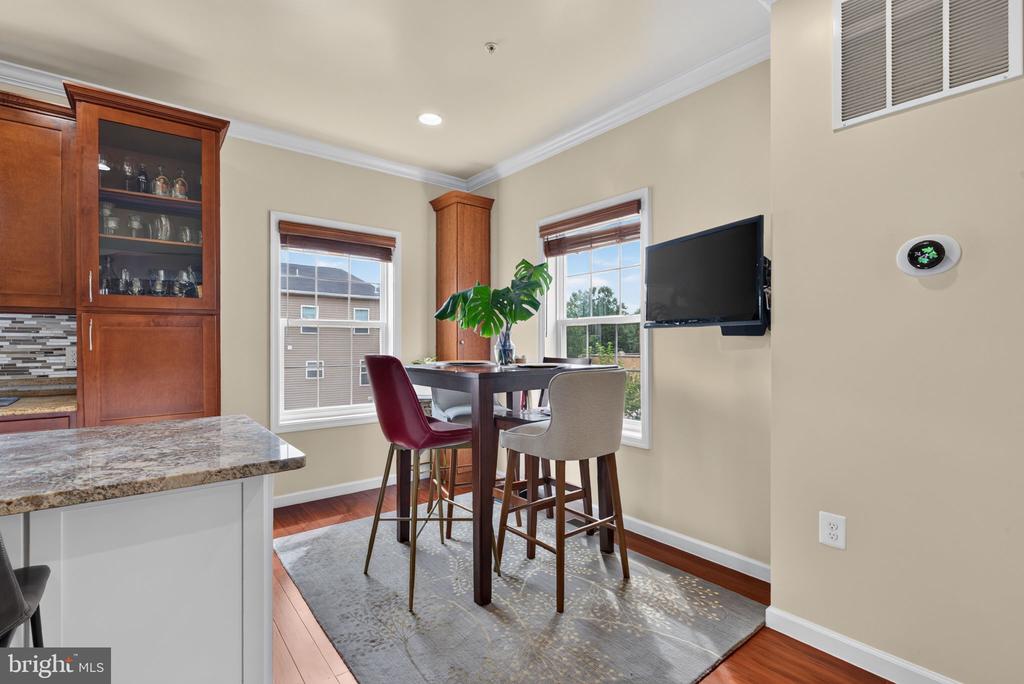 4292 S SOUTH CAPITOL TERRACE SW