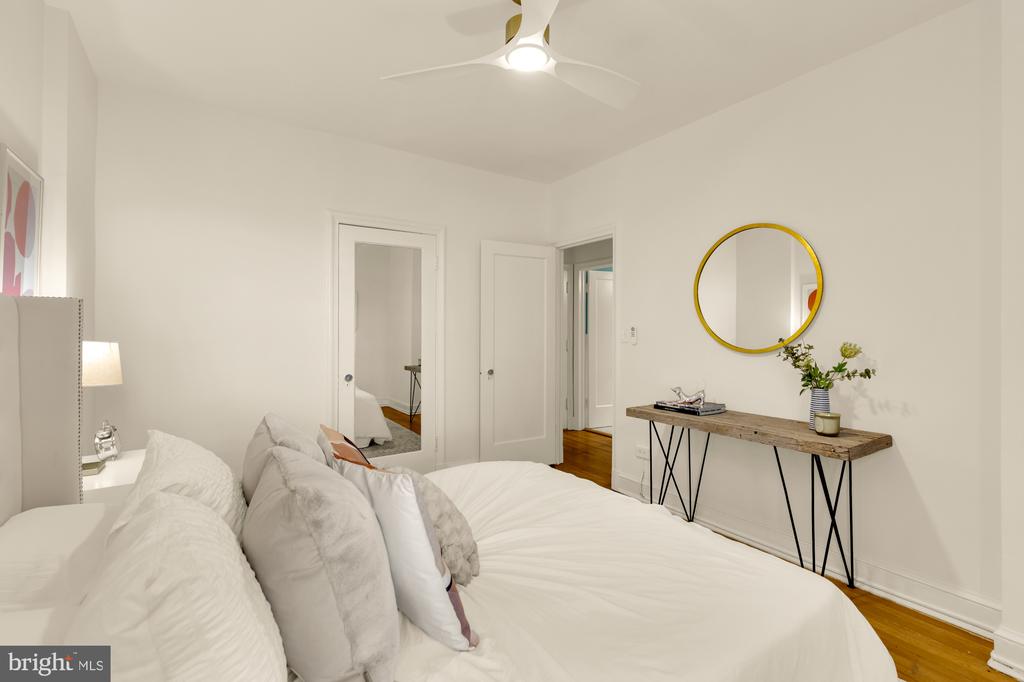 2040 BELMONT ROAD NW Unit: 606