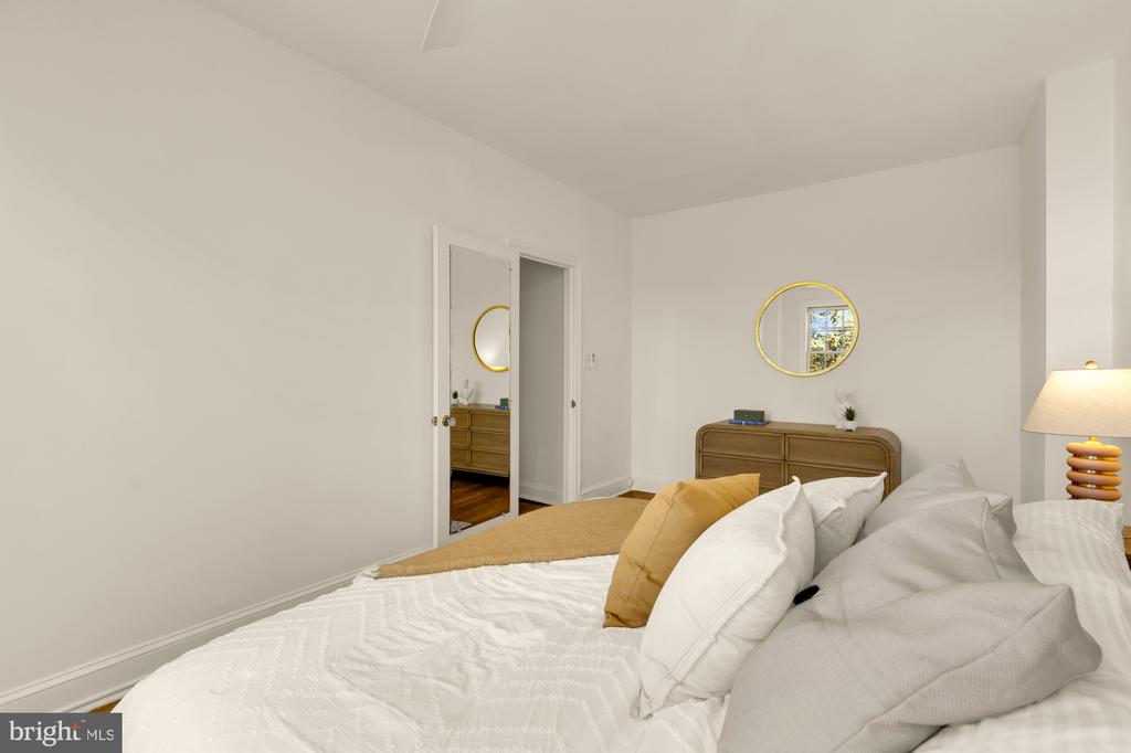 2040 BELMONT ROAD NW Unit: 606