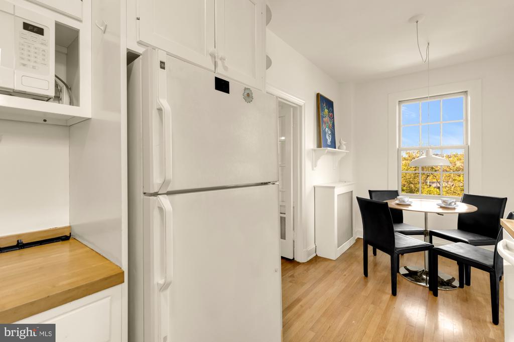 2040 BELMONT ROAD NW Unit: 606