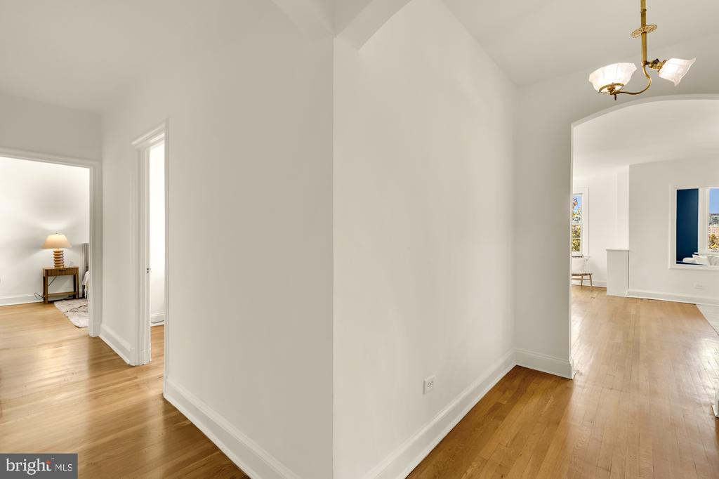2040 BELMONT ROAD NW Unit: 606