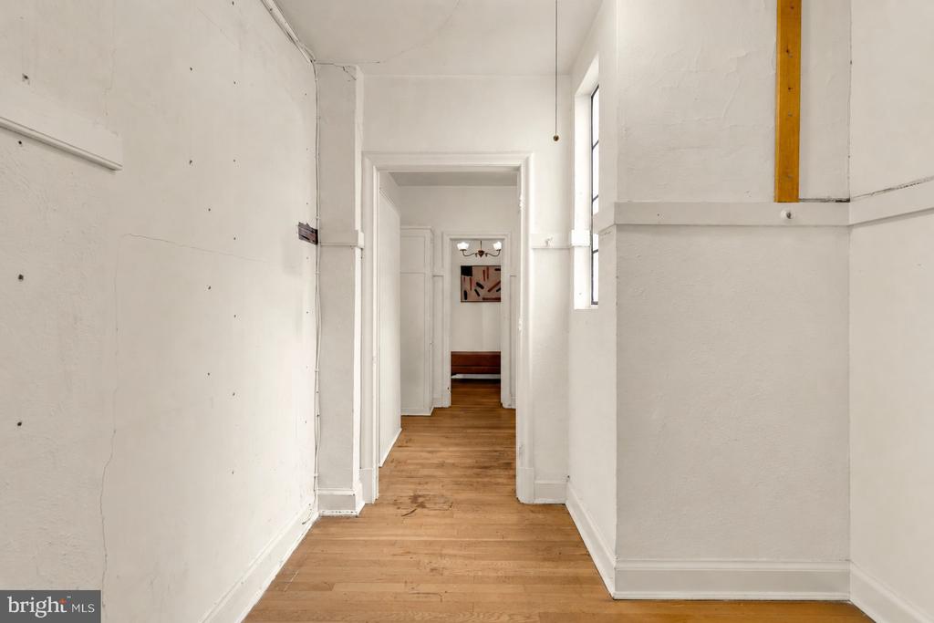 2040 BELMONT ROAD NW Unit: 606