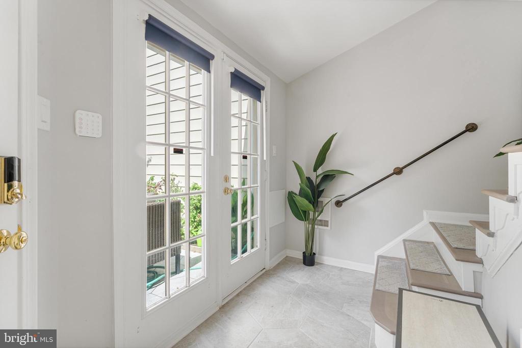 10835 LUXBERRY Unit: 29