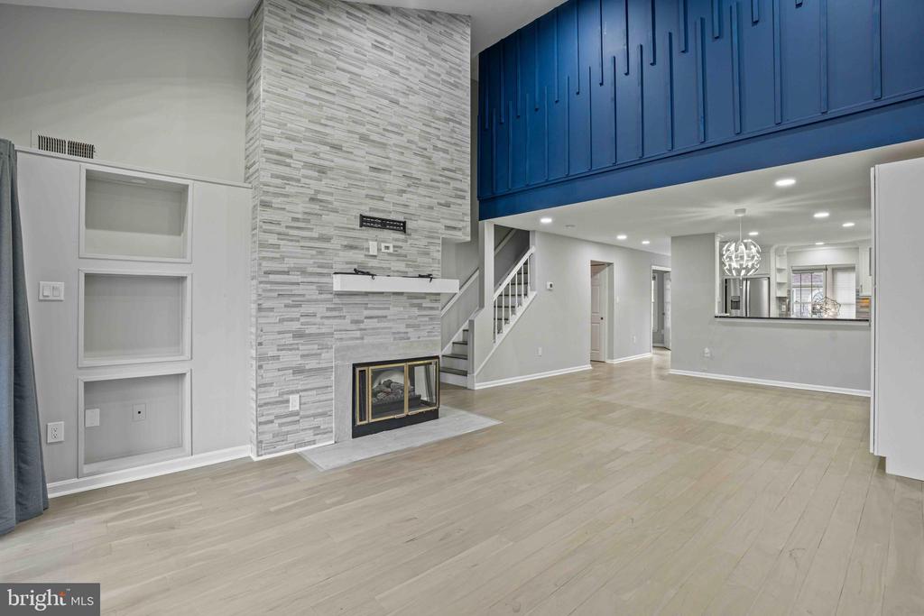 10835 LUXBERRY Unit: 29