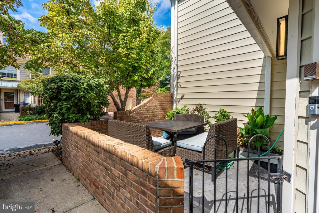 10835 LUXBERRY Unit: 29