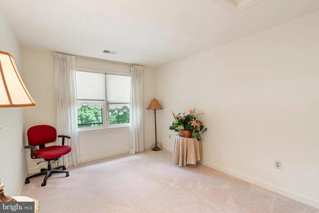 15008 NOTLEY ROAD