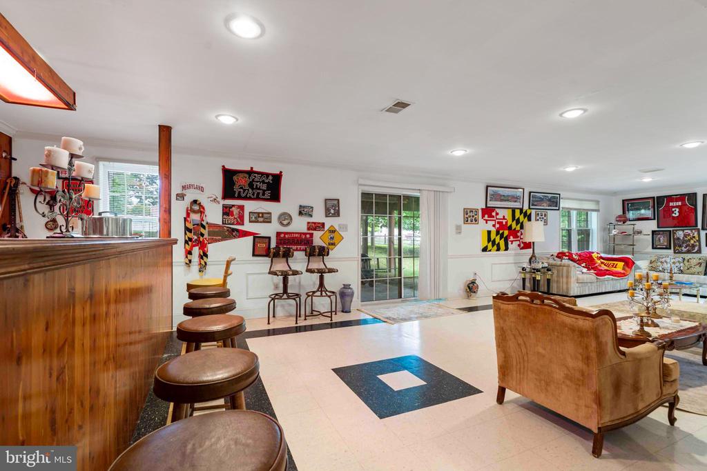 15008 NOTLEY ROAD