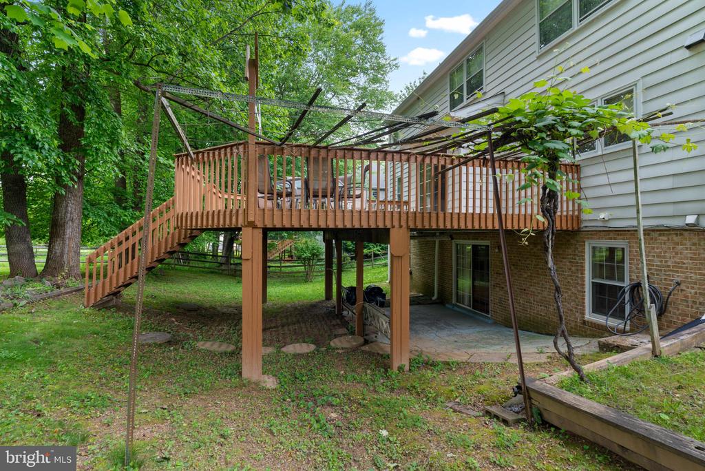 15008 NOTLEY ROAD