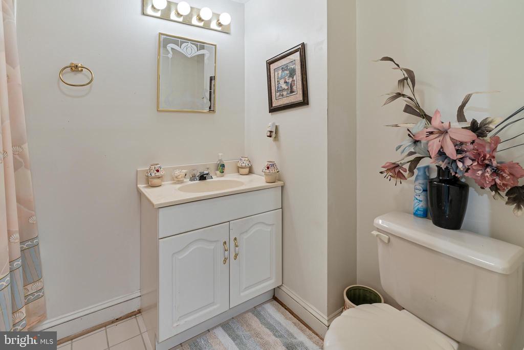 15008 NOTLEY ROAD