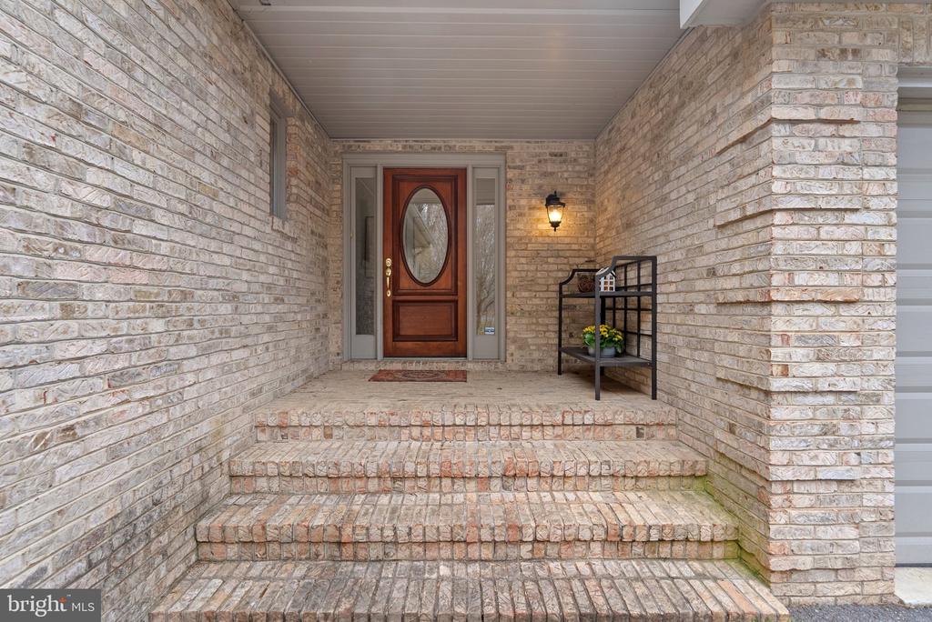5808 RIGGS ROAD