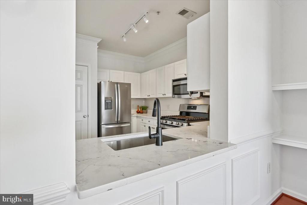 17 GRANITE PLACE Unit: 396