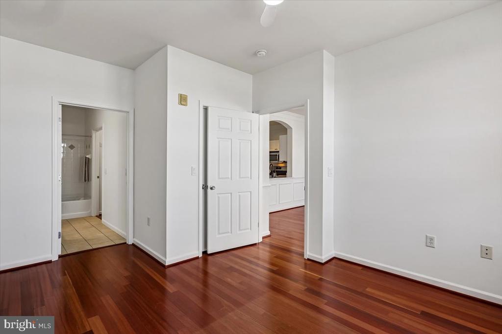 17 GRANITE PLACE Unit: 396