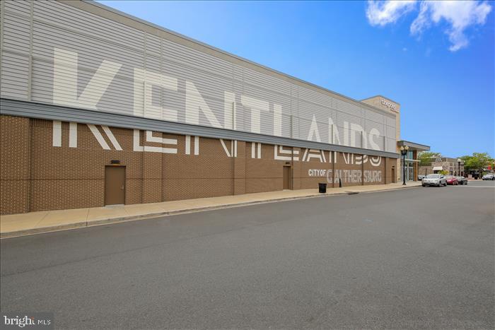112 KENT SQUARE ROAD