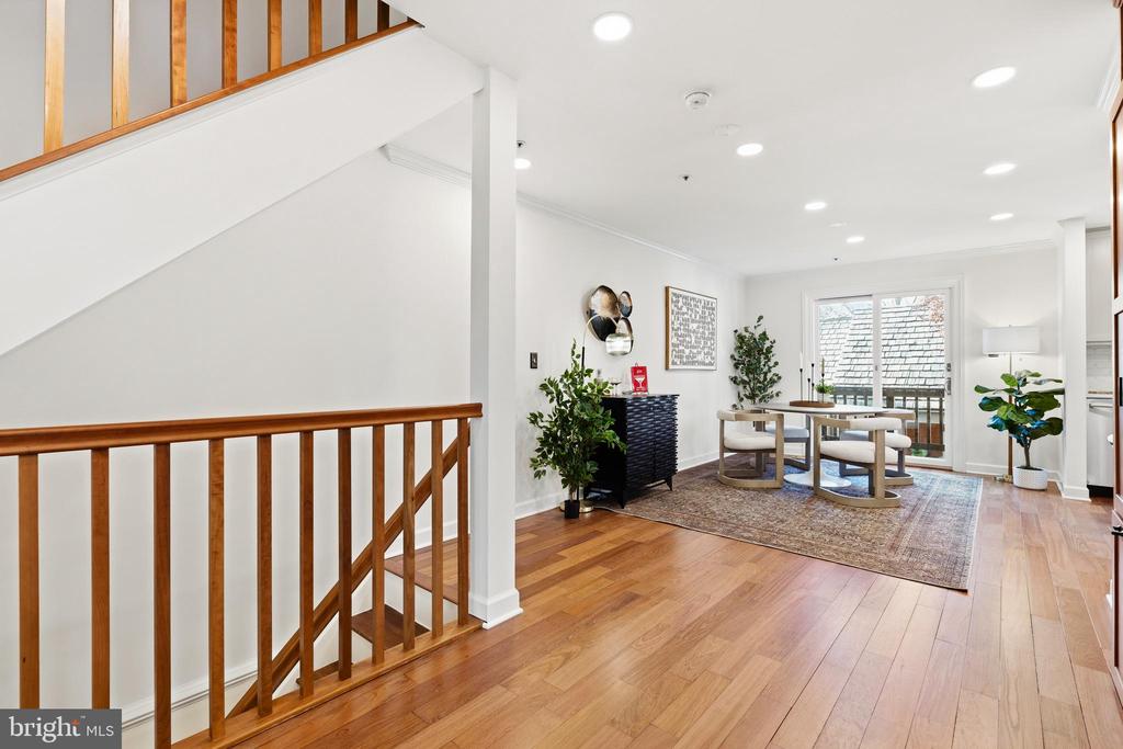 112 KENT SQUARE ROAD