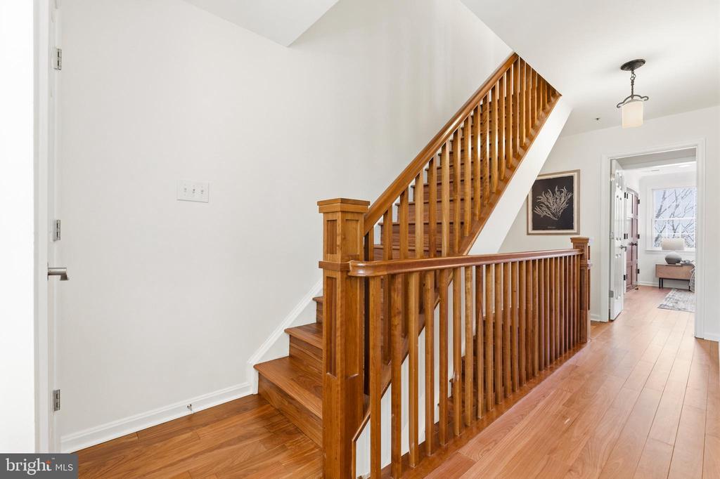 112 KENT SQUARE ROAD