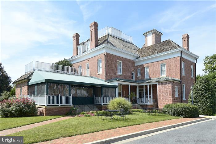 112 KENT SQUARE ROAD