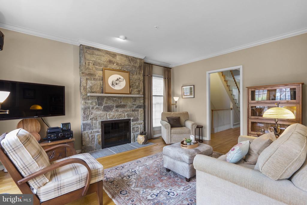 3 KENT GARDENS CIRCLE