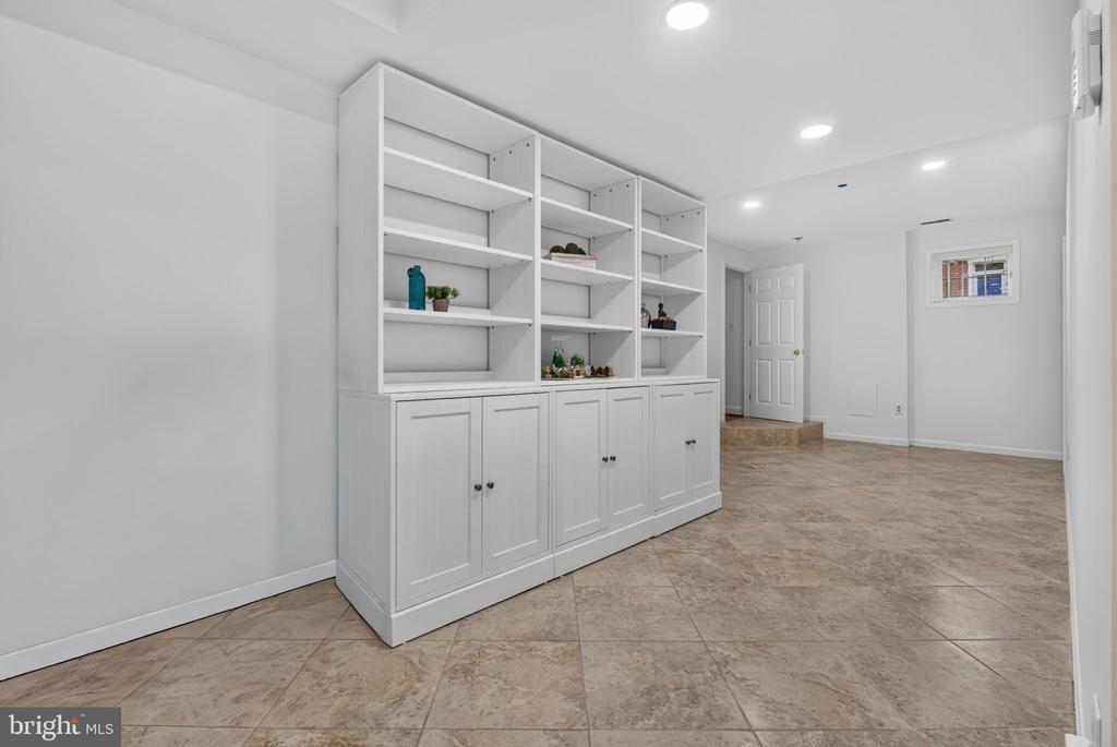 118 HART ROAD