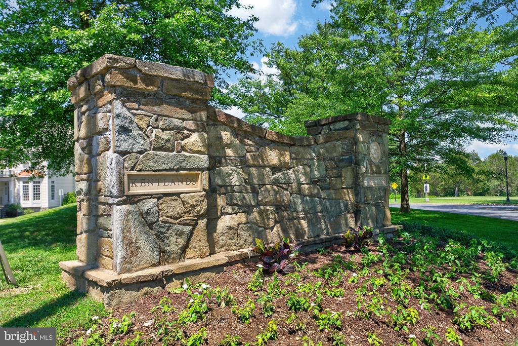118 HART ROAD