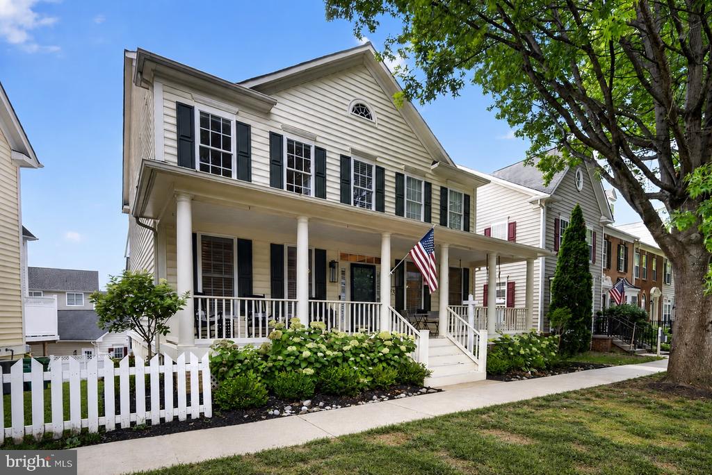 973 MAIN STREET
