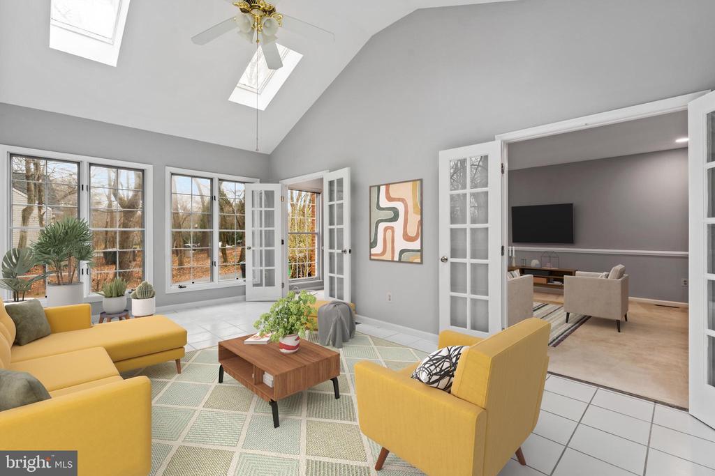 8107 HOLLYGATE DRIVE