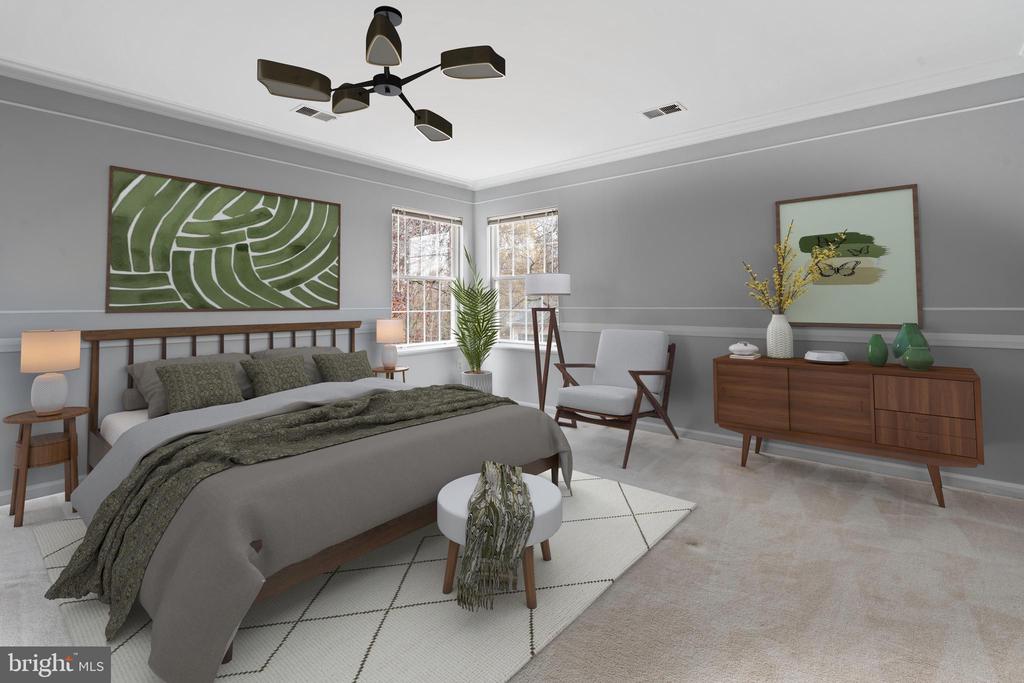 8107 HOLLYGATE DRIVE