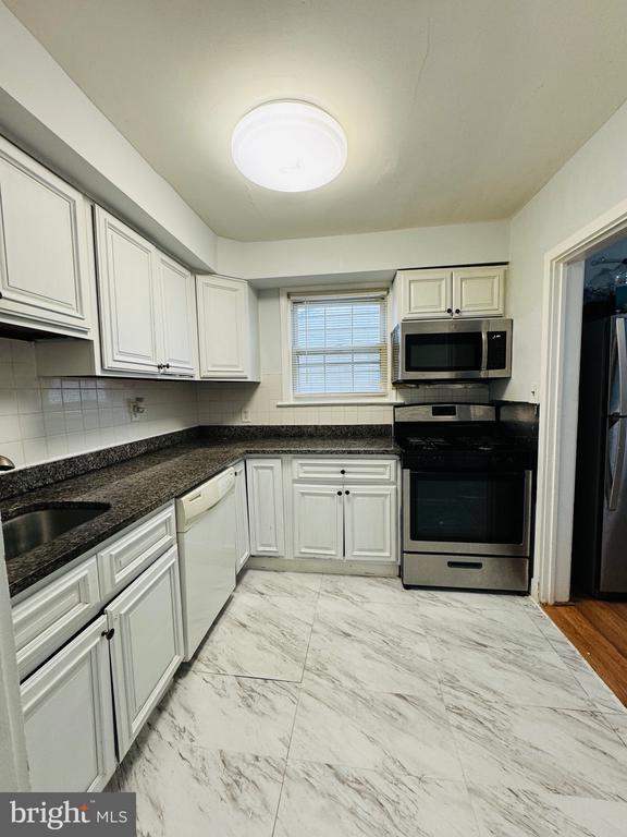 6223 SLIGO PARKWAY