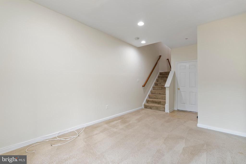 8311 GIBBS WAY