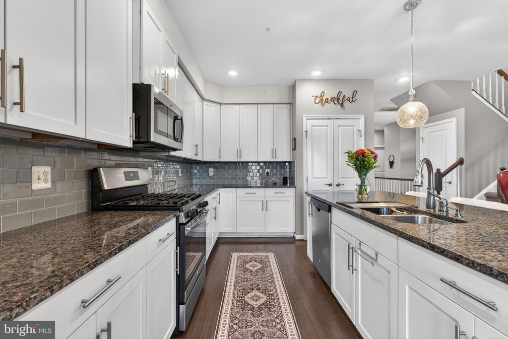 3314 TRIBUNE COURT Unit: H
